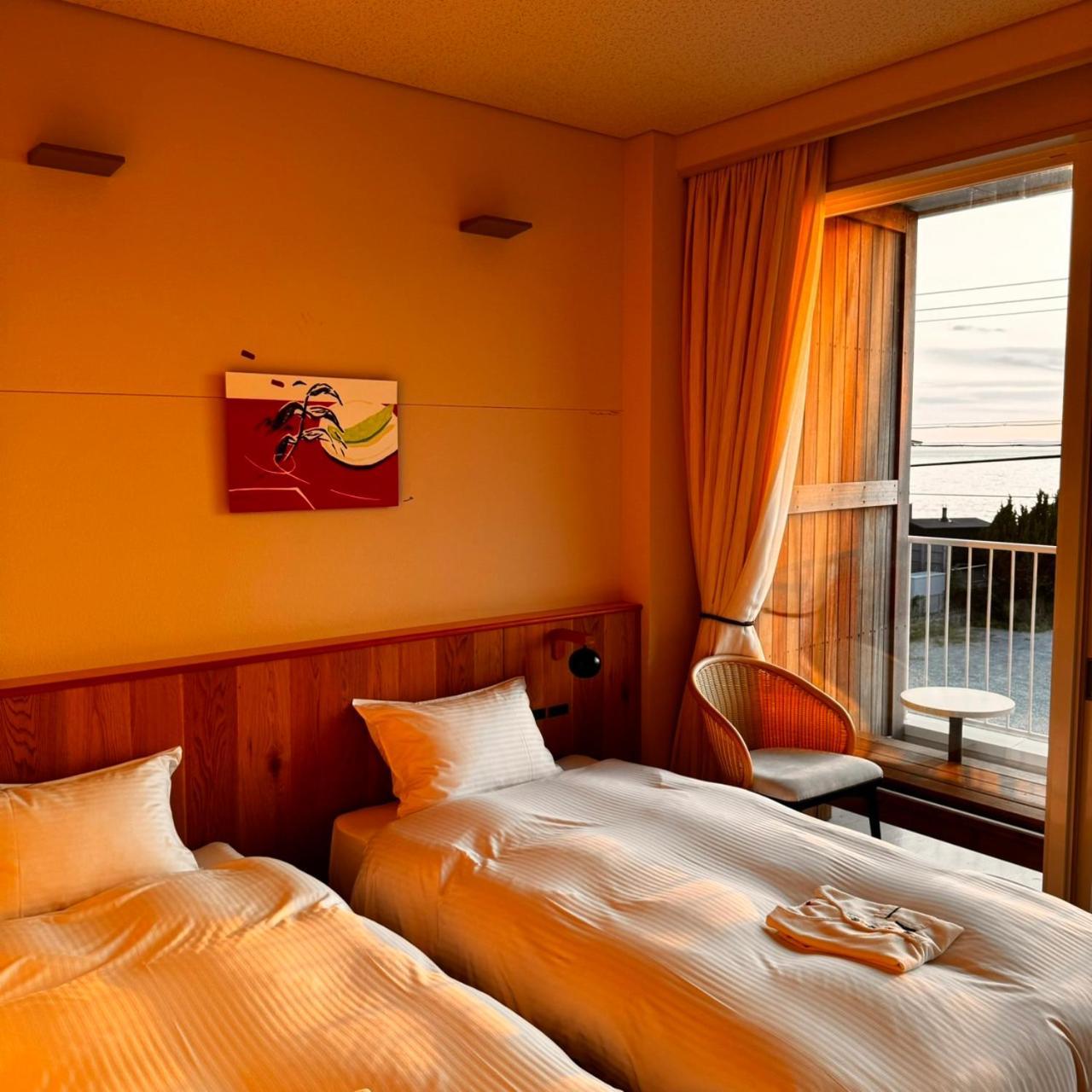 Kamome Slow Hotel The Compact Awaji Bilik gambar